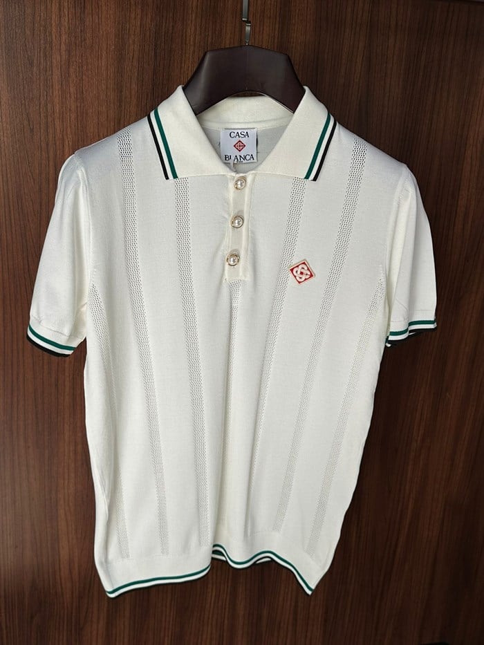Yaka Ve Düğme Detaylı Triko T-Shirt