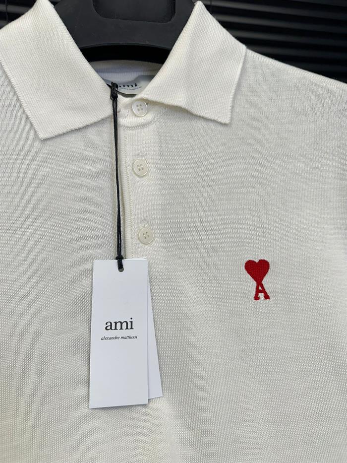 Nakış Logo Detaylı Triko Yakalı T-Shirt