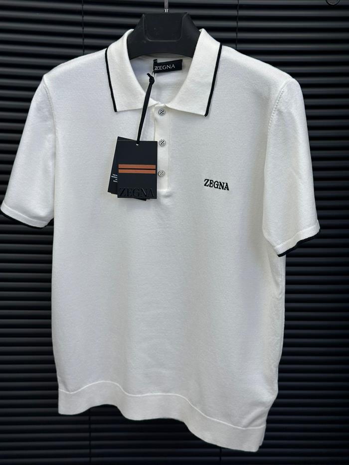 Nakış Logo Düğme Detaylı Triko Yakalı T-Shirt