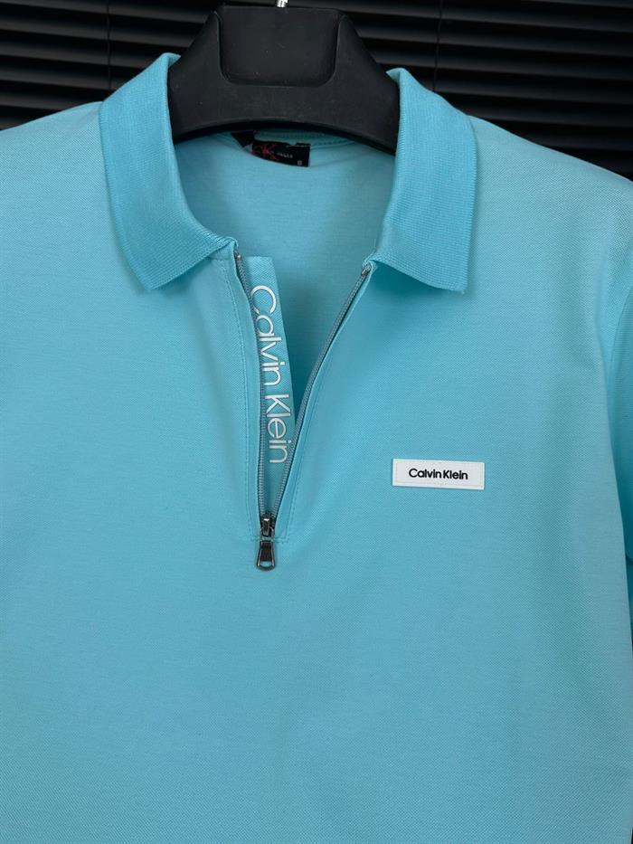 Silikon Marka Baskılı Fermuarlı Yakalı T-Shirt