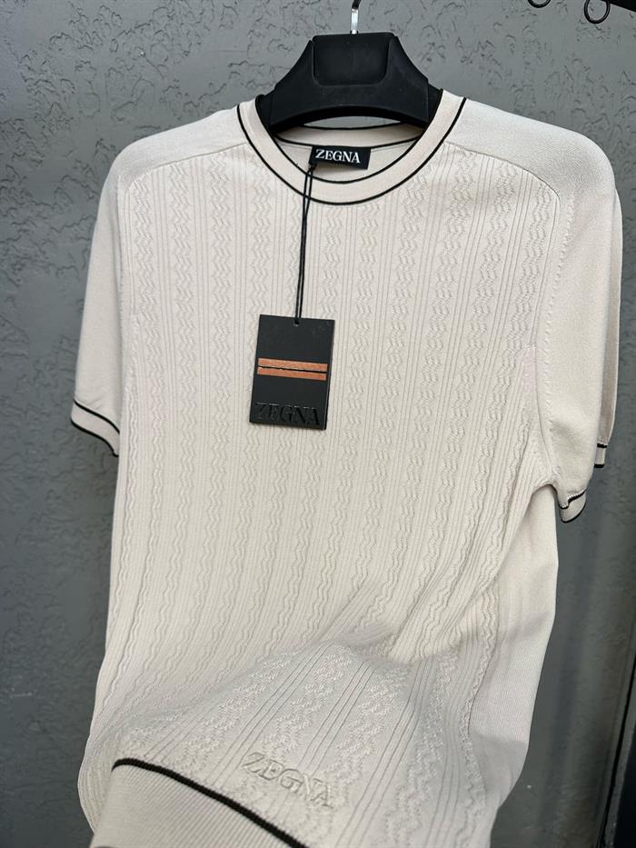 Tonaton Desenli Şerit Detaylı %100 Triko T-Shirt