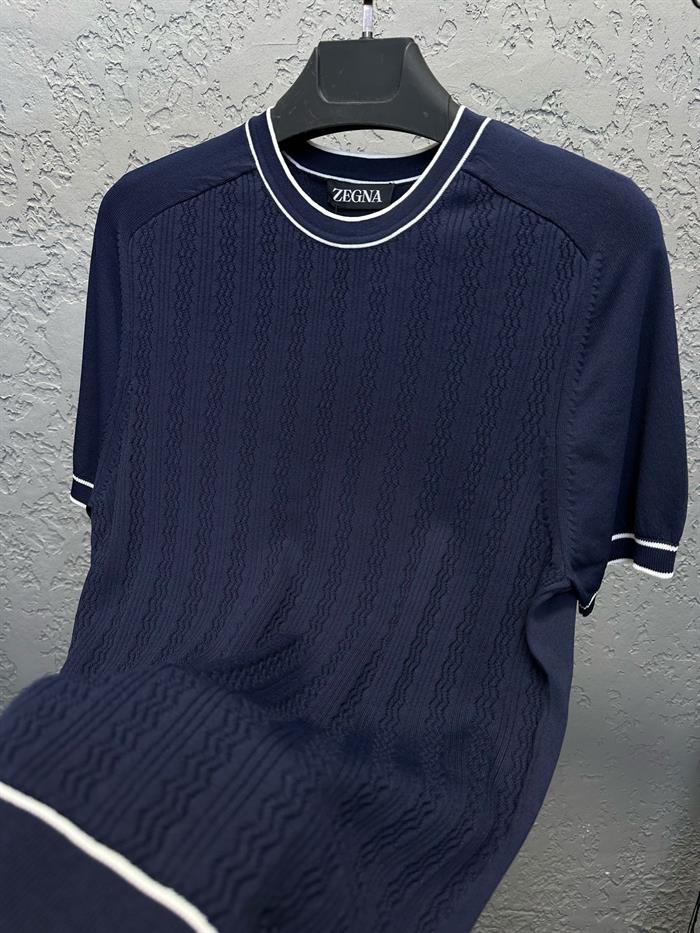 Tonaton Desenli Şerit Detaylı %100 Triko T-Shirt