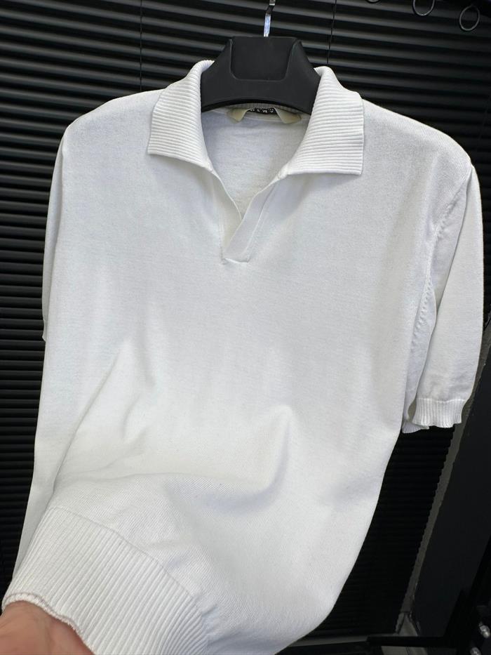 Triko Kumaş Yakalı T-Shirt