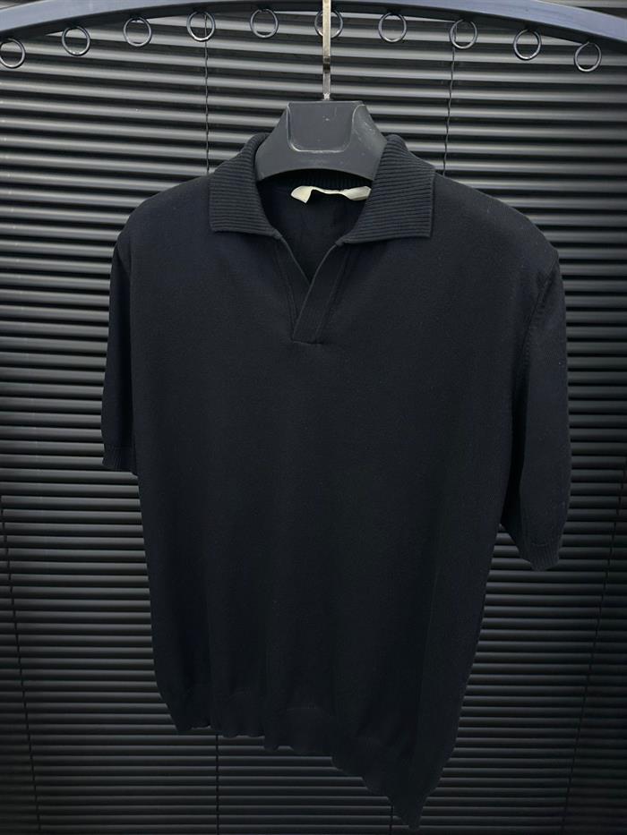 Triko Kumaş Yakalı T-Shirt