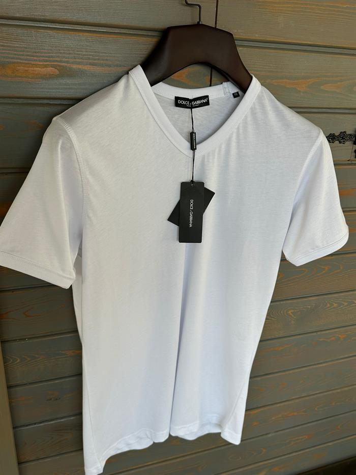Pamuklu V Yaka Basic T-Shirt
