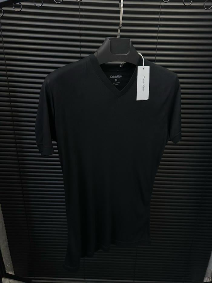 V Yaka Slim Fit T-Shirt