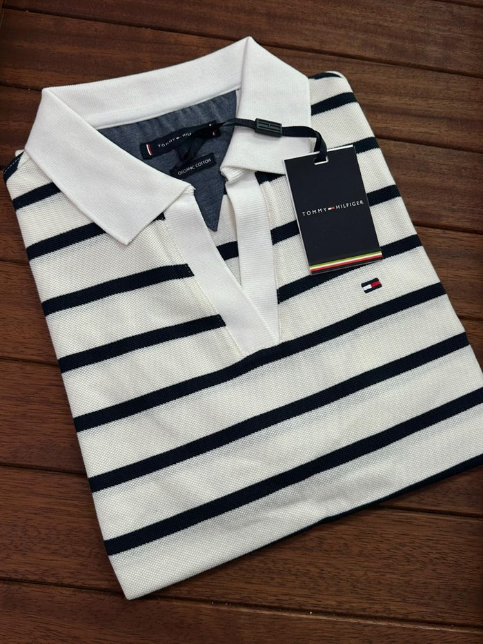 Nakış Logolu Yatay Çizgili Yakalı T-Shirt