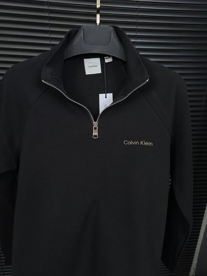 Kabartma Logolu Yarım Fermuar Sweatshirt