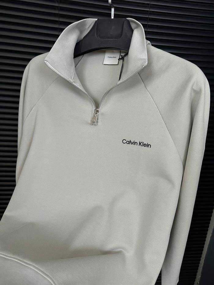 Kabartma Logolu Yarım Fermuar Sweatshirt