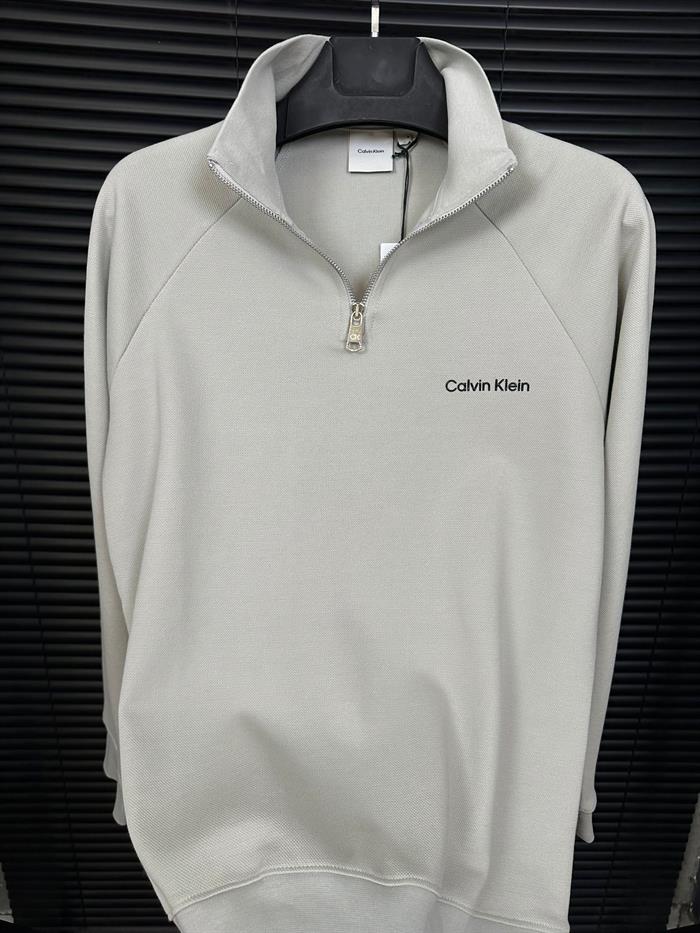 Kabartma Logolu Yarım Fermuar Sweatshirt