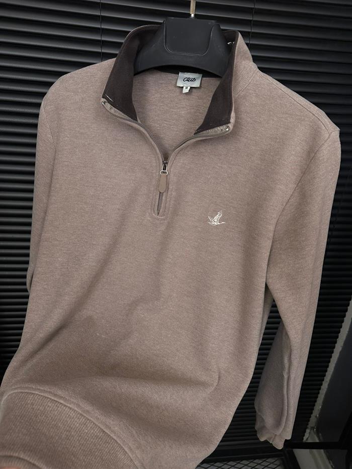 Selanik Kumaş Yaka Yazılı Yarım Fermuar Sweatshirt