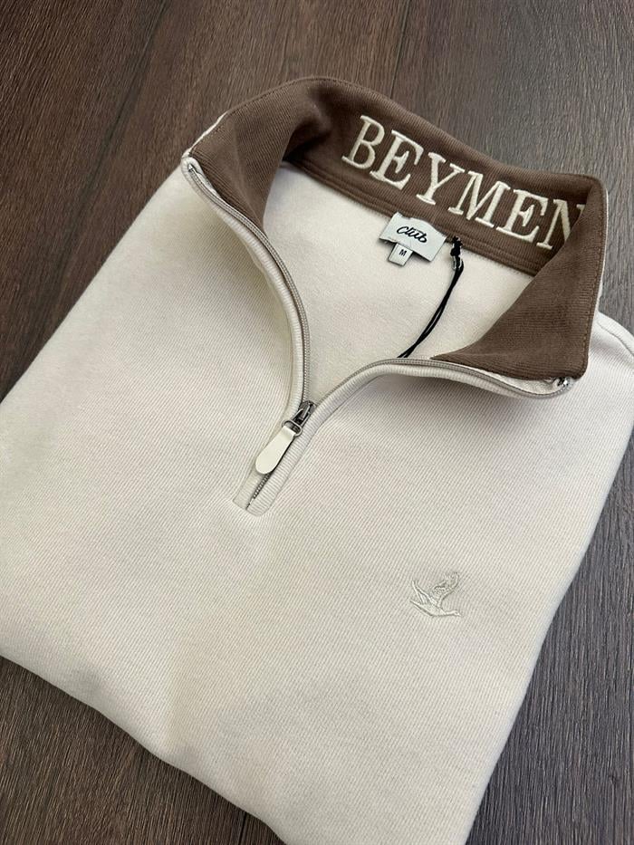 Selanik Kumaş Yaka Yazılı Yarım Fermuar Sweatshirt