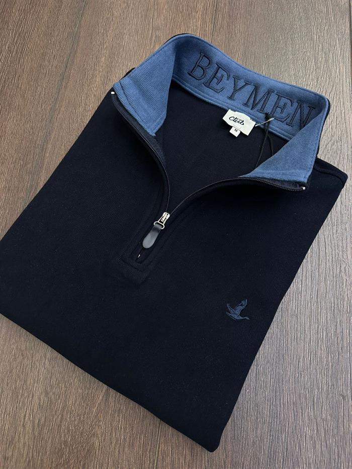 Selanik Kumaş Yaka Yazılı Yarım Fermuar Sweatshirt