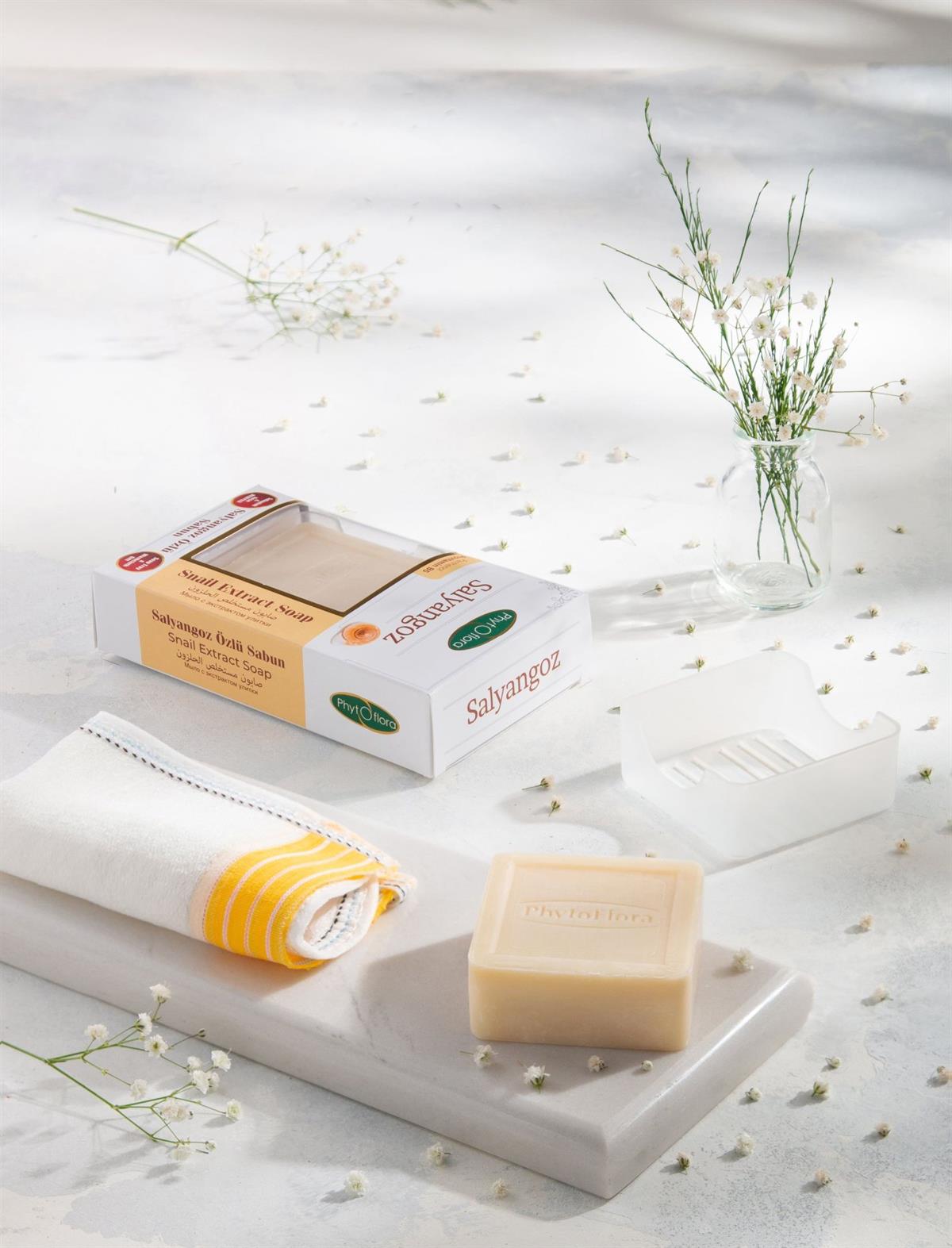 Salyangoz Özlü Sabun Kese Ve Sabunluk Hediyeli 125 G