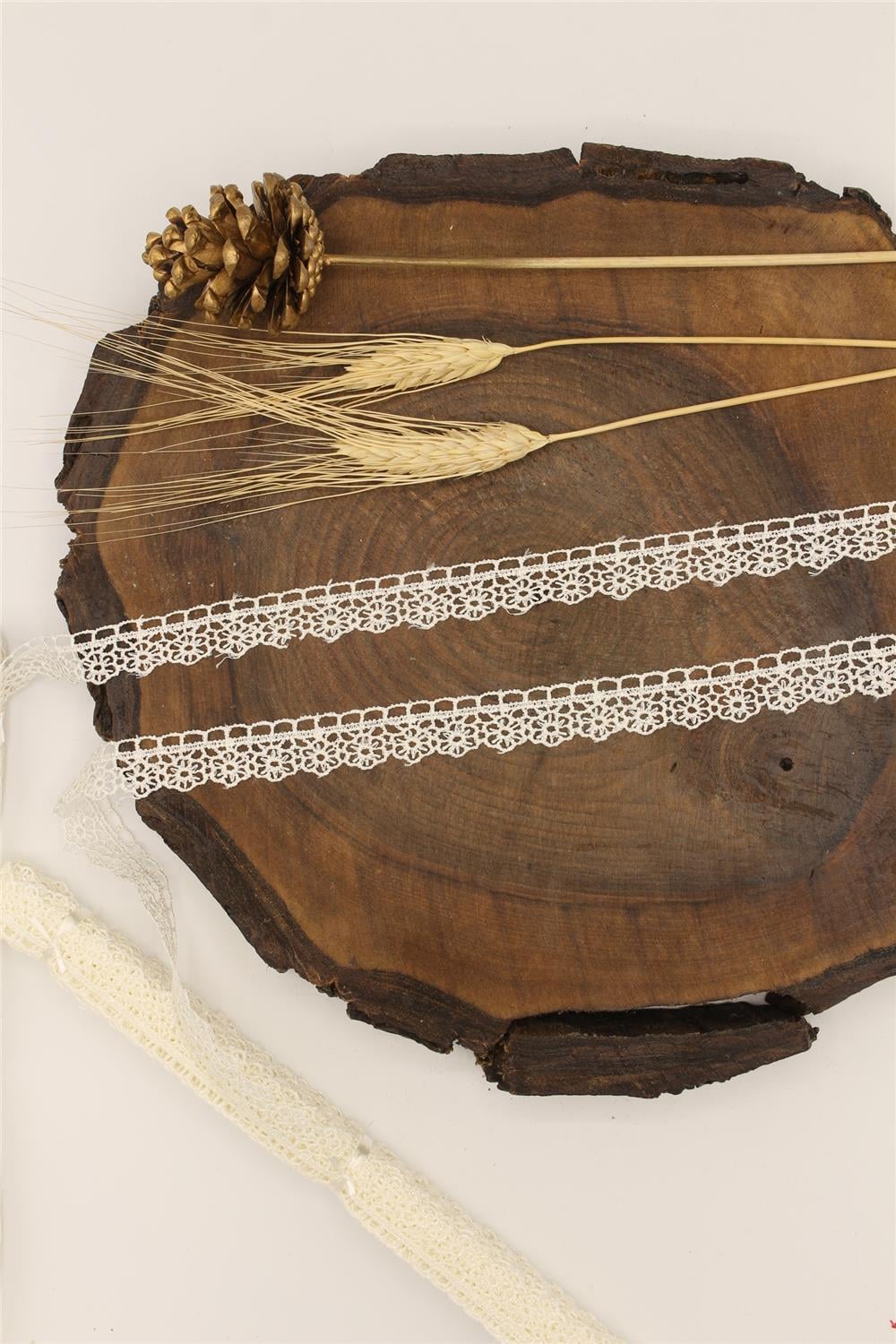 Güpür 1301 - 9 Mt Krem