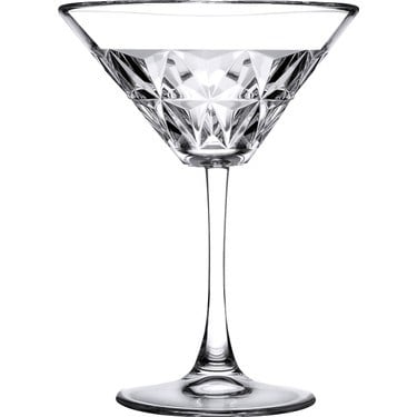 220 cc Kapasiteli Şık Martini Bardağı ile Özel Sunumlar