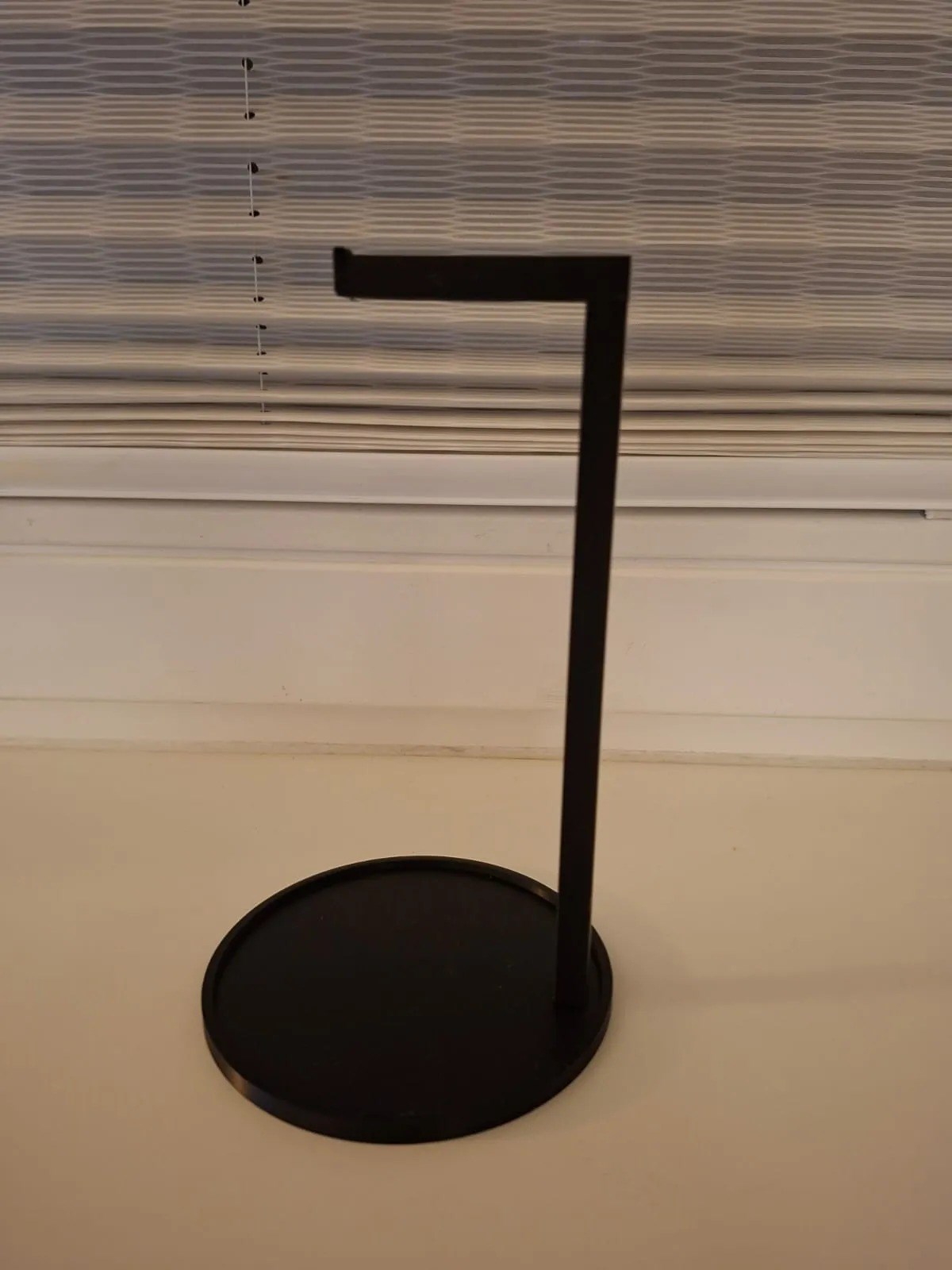 3D Baskı Çay Süzgeci Askısı Süzgeç Kurutma Standı Çay Demliği Askılığı Siyah