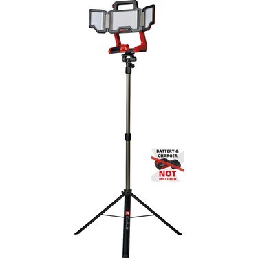 Akülü Projektör, 18 V Güç ve 3000 Lumen Aydınlatma