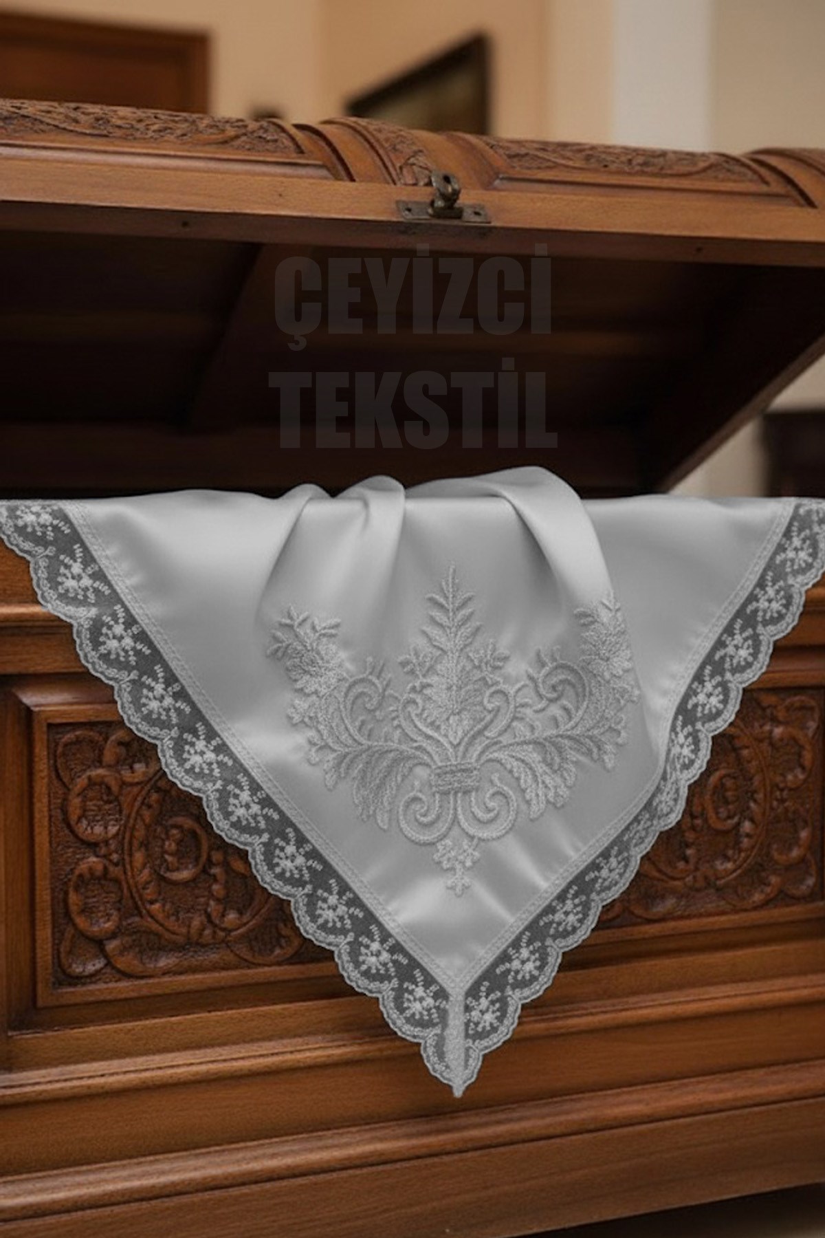 Fransız Güpürlü Işlemeli, Çeyizlik Saten Lüks Bohça, Nişan Bohçası - Gri