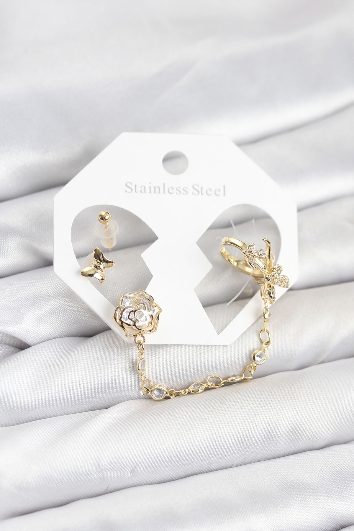 Pirinç Gold Renk Kelebekli Model Zincir Bağlantılı Ear Cuff Küpe Seti