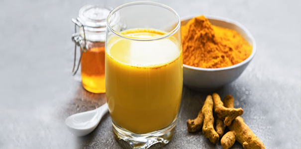 Zerdeçallı Tarçınlı Smoothie