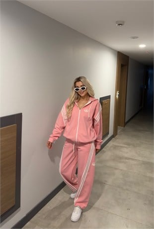 BOSTON TAKIM PEMBE