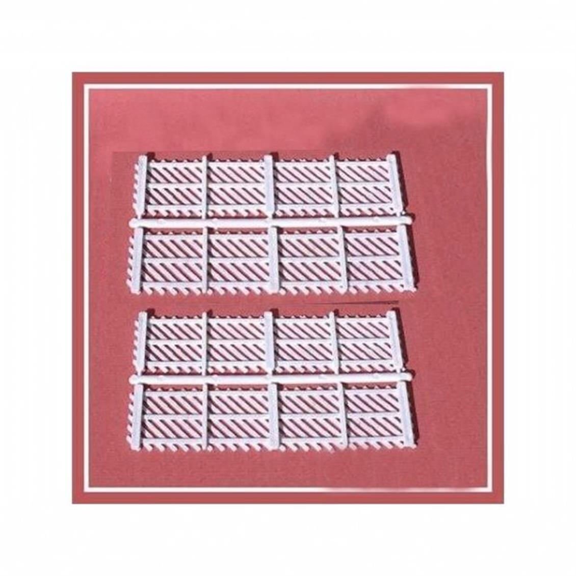 70330 1/25 DIAGONAL BÖLÜNMÜŞ TAHTA ÇIT-30X130 MM.-