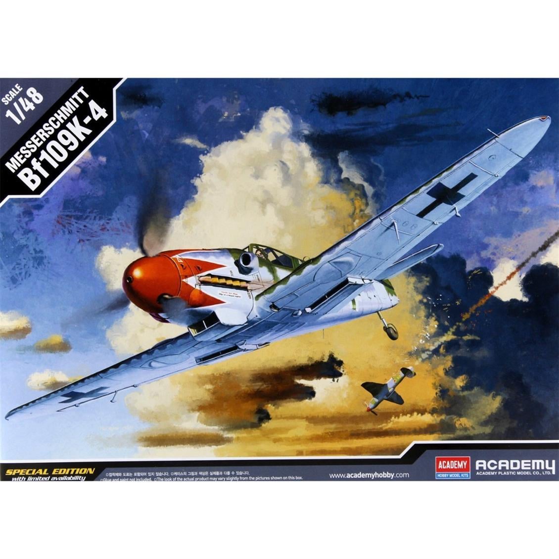 Academy 1/48 Messerschmitt Bf109K-4 Uçak Maketi
