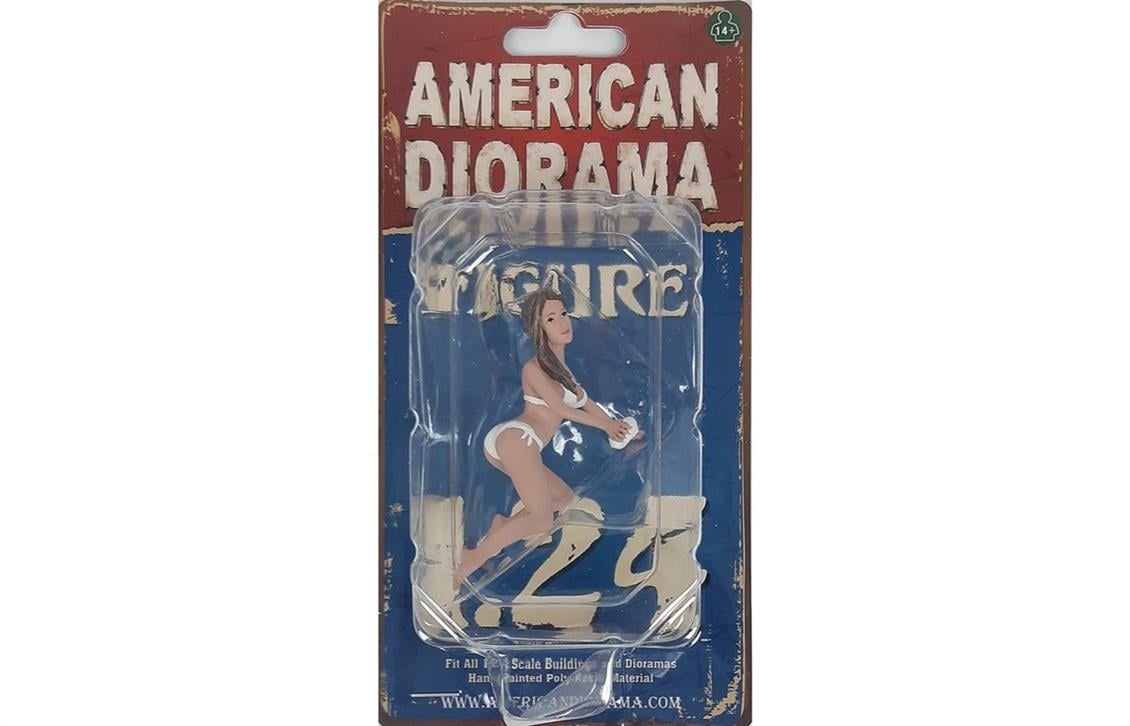 American Diorama AD76363 1/24 Araba Yıkayan Bikinili Kız (Jenny) Sergilemeye Hazır Plastik Figürü