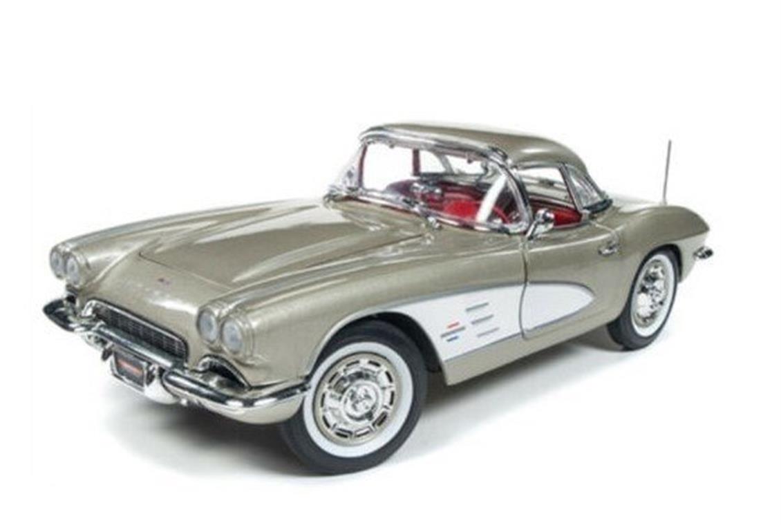 Autoworld 1151 1/18 1961 Chevy Corvette, Gri-Gümüş, Sergilemeye Hazır Metal Araba Modeli