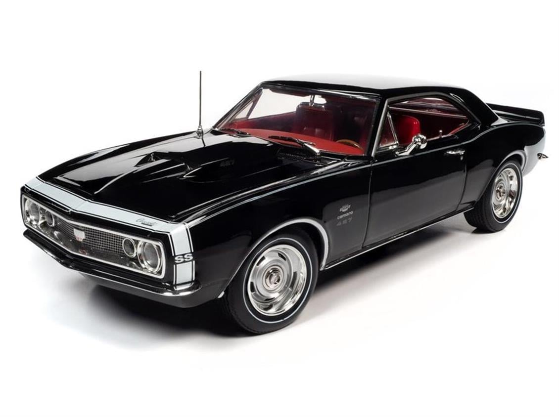 AutoWorld AMM1247 1/18 1967 Chevy Camaro (Yenko), Tuxedo Black, Sergilemeye Hazır Metal Araba Maketi