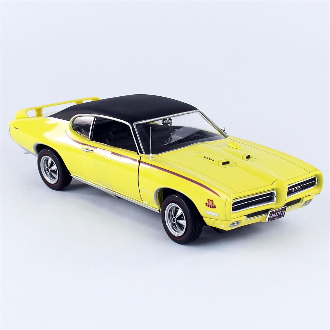 AutoWorld AMM1252 1/18 1969 Pontiac GTO Judge, Goldenrod Yellow, Sergilemeye Hazır Metal Araba Modeli
