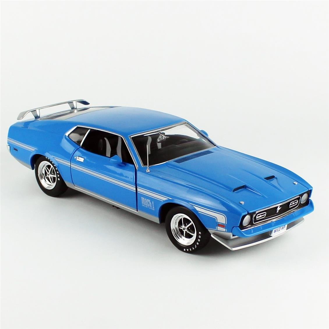 AutoWorld AMM1314 1/18 Ölçek, 1972 Ford Mustang Mach 1, Grabber Blue, Sergilemeye Hazır Metal Araba Modeli