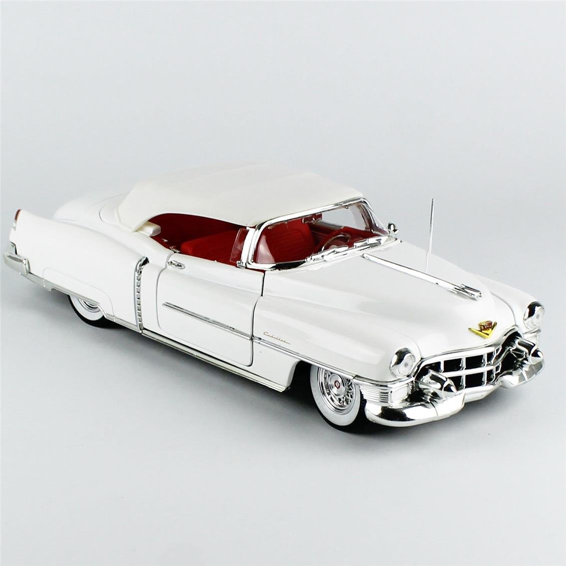 AutoWorld AW316 1/18 Ölçek, 1953 Cadillac Eldorado Convertible, Alpine White, Sergilemeye Hazır Metal Araba Modeli