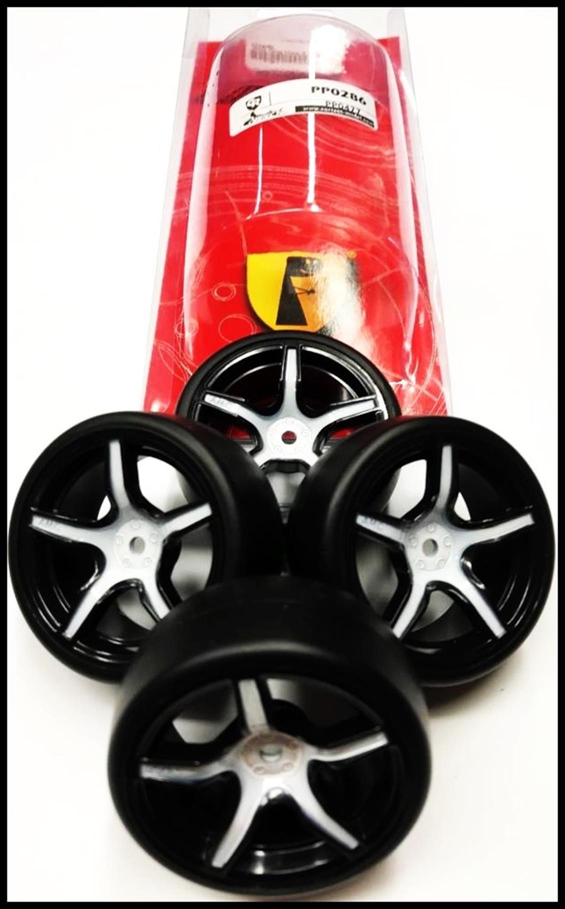 Correct Model PP0286 1/10 A63-NKW Siyah Kromajlı Beyaz Drift  Teker ve Jant, 4 Adet