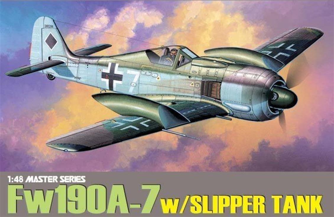 Dragon 5545 1/48 Focke Wulf Fw 190A-7 (w/Slipper Tank) Savaş Uçağı Demonte Plastik Maketi