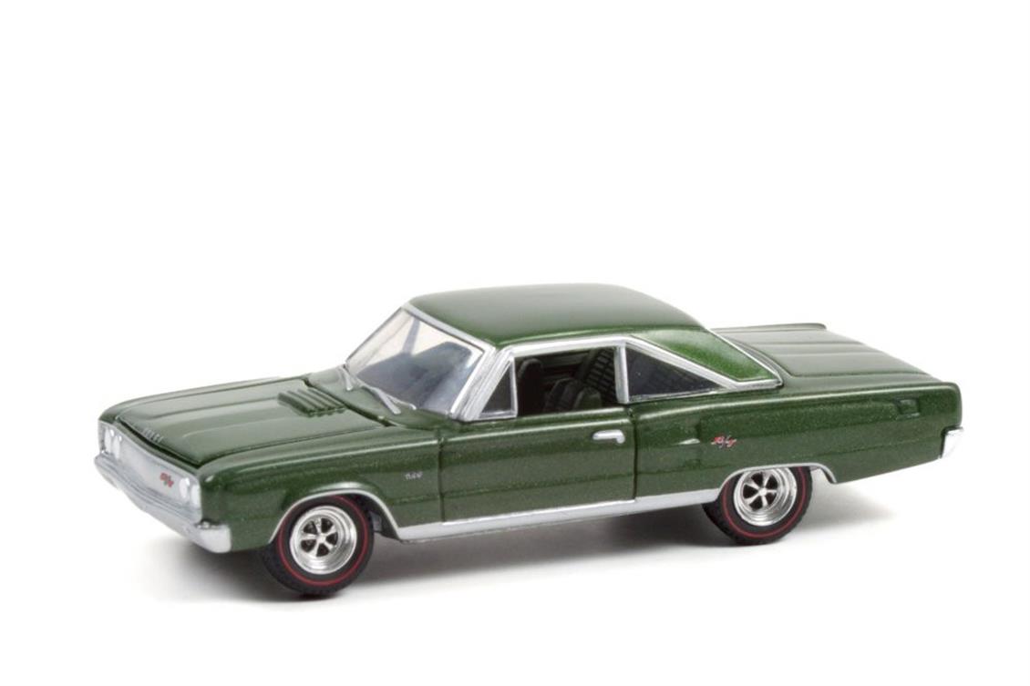 Greenlight 13300A 1/64 Ölçek, 1967 Dodge Coronet R/T Hemi (Muscle Series 25), Koyu Yeşil Sergilemeye Hazır Metal Araba Modeli