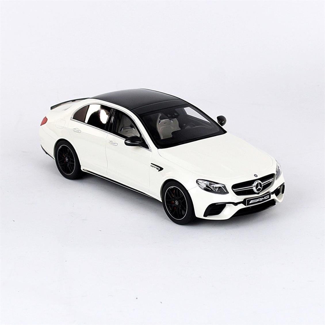 GT Spirit B66965711 1/18 Mercedes Benz AMG E63 S W213 Novelty, Sergilemeye Hazır Metal Araba Modeli