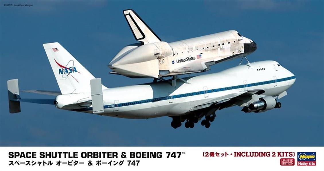 Hasegawa 10680 1/200 Uzay Mekiği Orbiter ve Boeing 747 Yolcu Uçağı Demonte Maket Seti