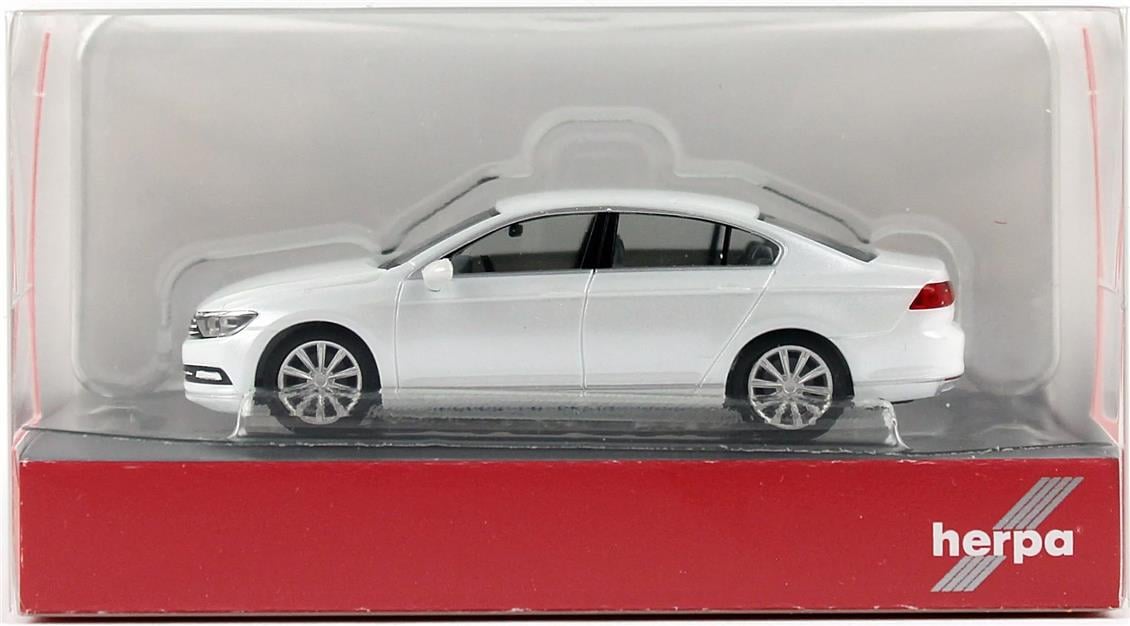 Herpa 038416-002 1/87 Ölçek VW Passat Lim., Metalik Beyaz, Sergilemeye Hazır Model Araç