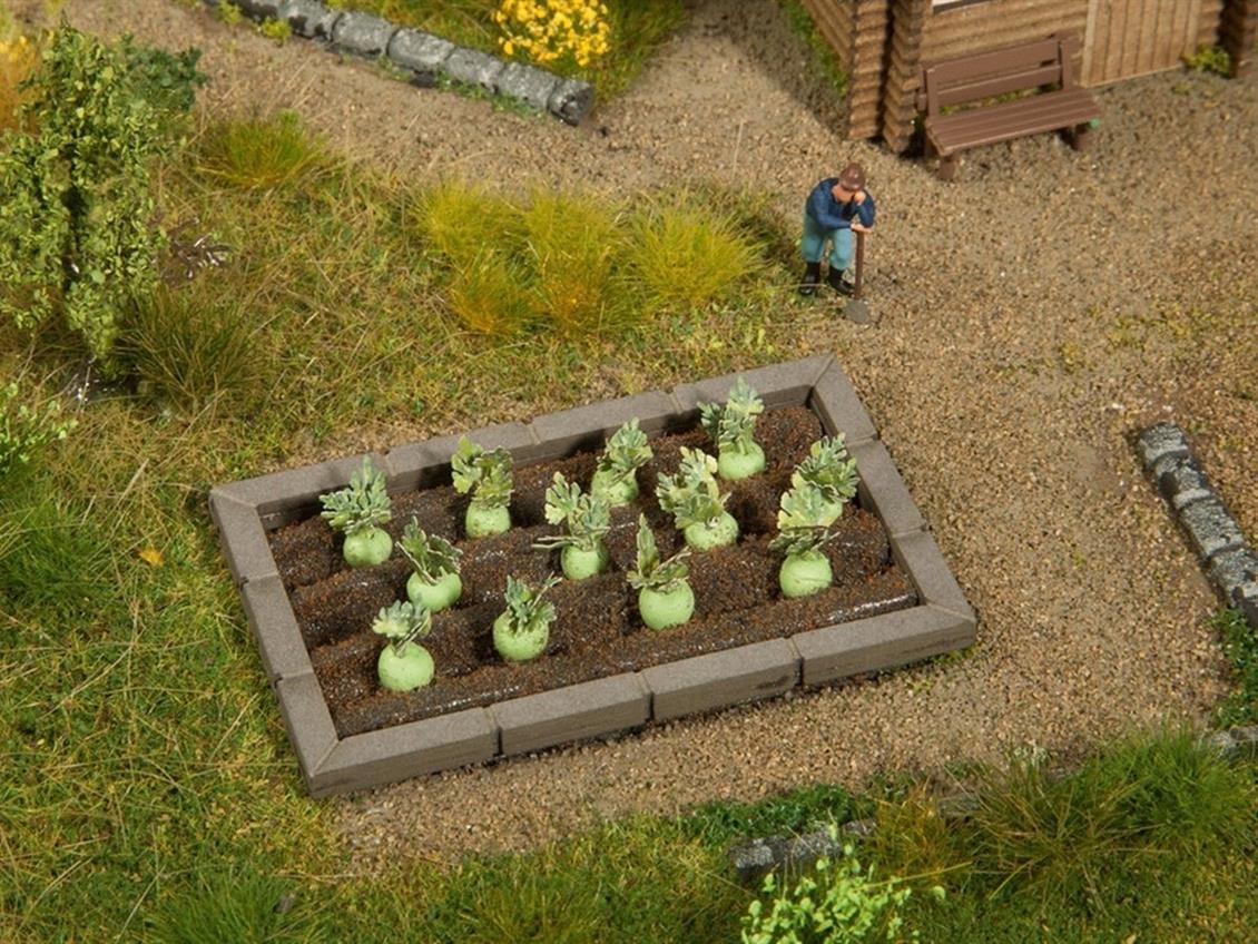 Noch 13214 Sebze Bahçesi Kenar Bariyerleri Demonte Plastik Maketi