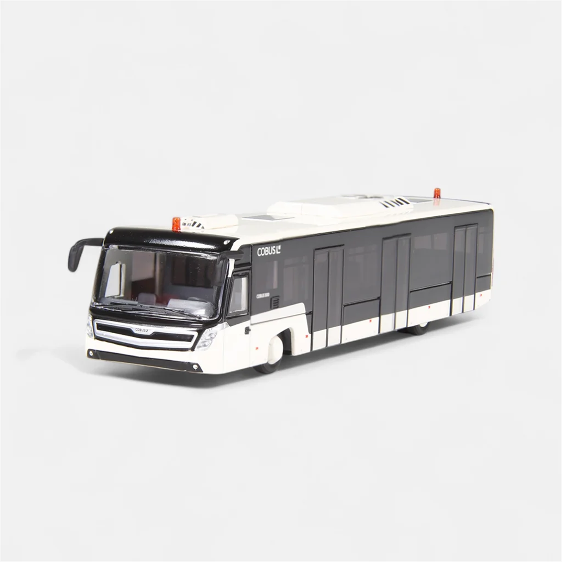 NZG 0981/40 1/87 Ölçek, Cobus 3002 Havaalanı Otobüsü, Beyaz, Sergilemeye Hazır Metal Model