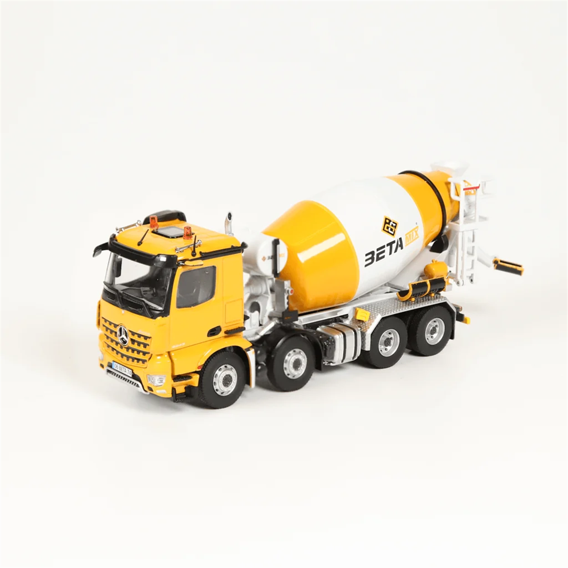 NZG 1078 1/50 Ölçek, Mercedes-Benz Arocs 8x4 Beton Mikseri (Betamix), Sergilemeye Hazır Metal Model