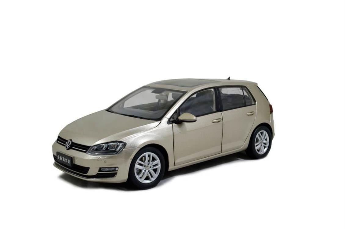 Paudi Model 2280S 1/18 Volkswagen Golf A7, Gümüş, Sergilemeye Hazır Metal Araba Modeli