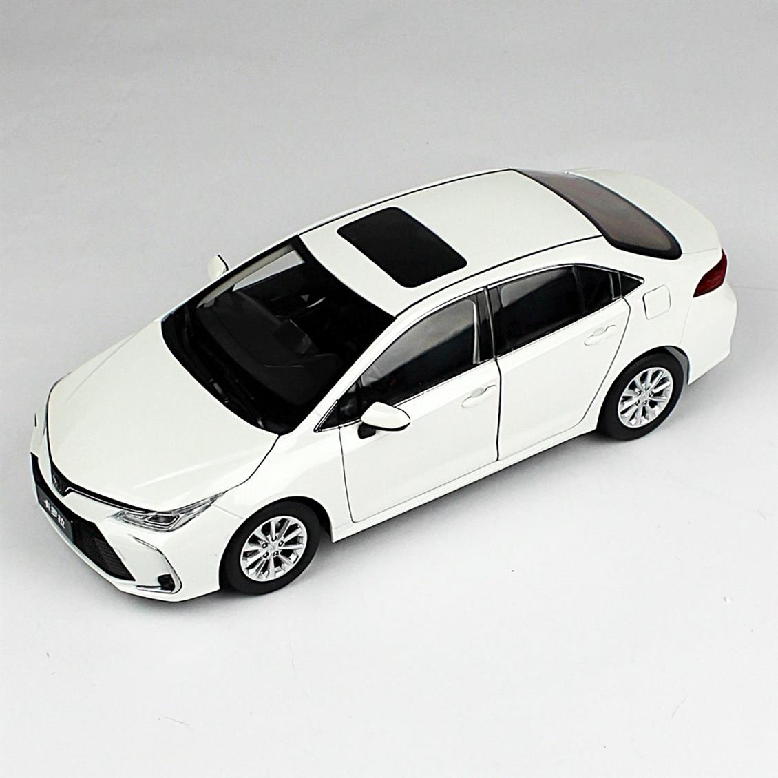 Paudi Model 2590W 1/18 2019 Toyota Corolla, Beyaz, Sergilemeye Hazır Metal Araba Modeli