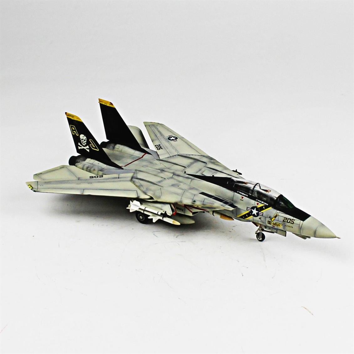 QD004 1/72 F-14A Tomcat Sergilemeye Hazır Plastik Uçak Maketi