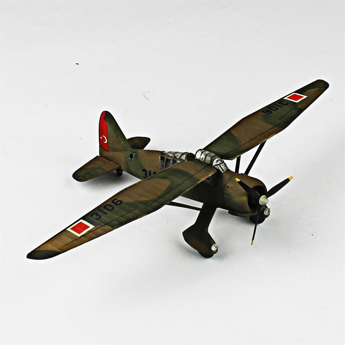 QD105 1/72 Lysander Sergilemeye Hazır Plastik Uçak Maketi