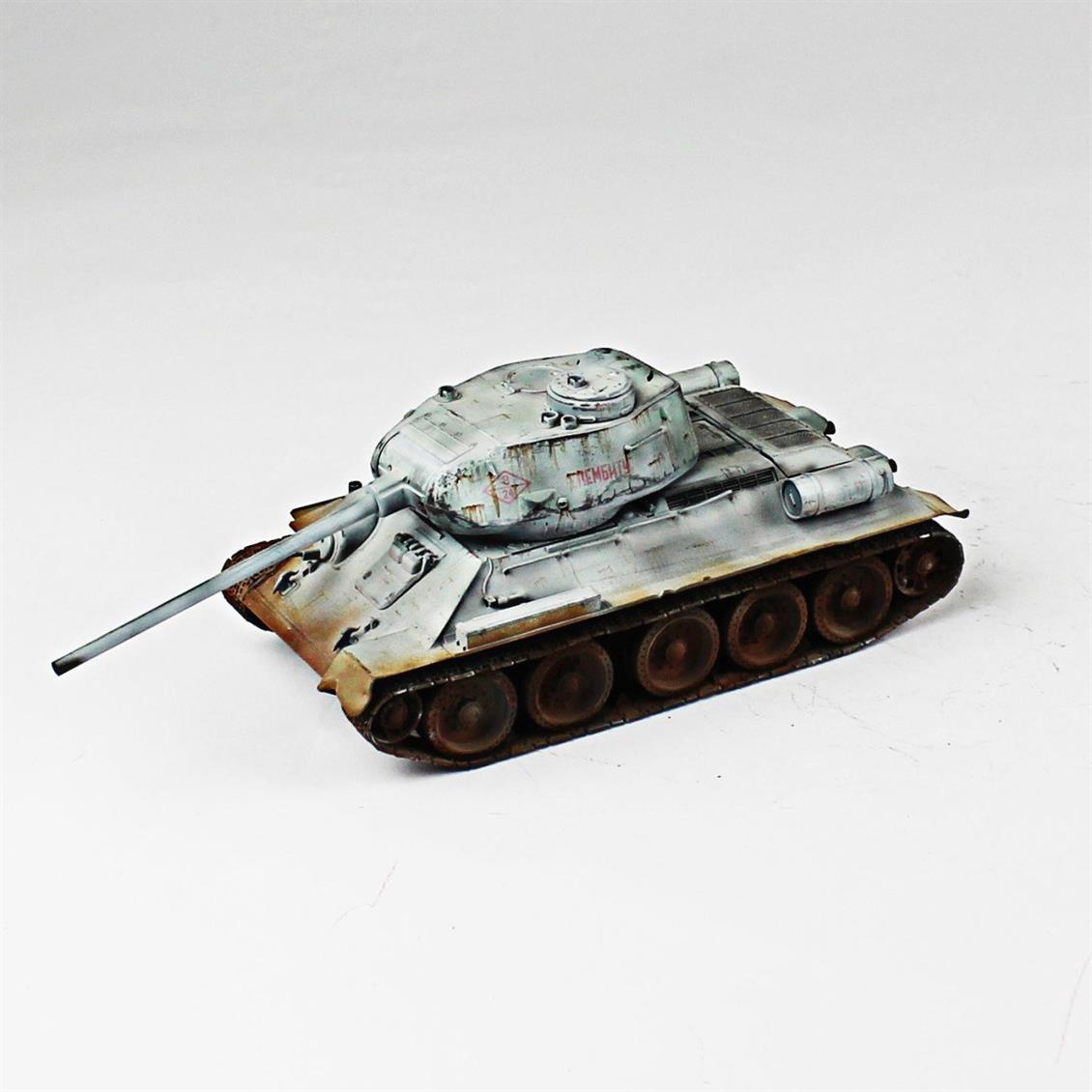QD255 1/35 T-34/85, Tamiya, Sergilemeye Hazır Plastik Tank Maketi
