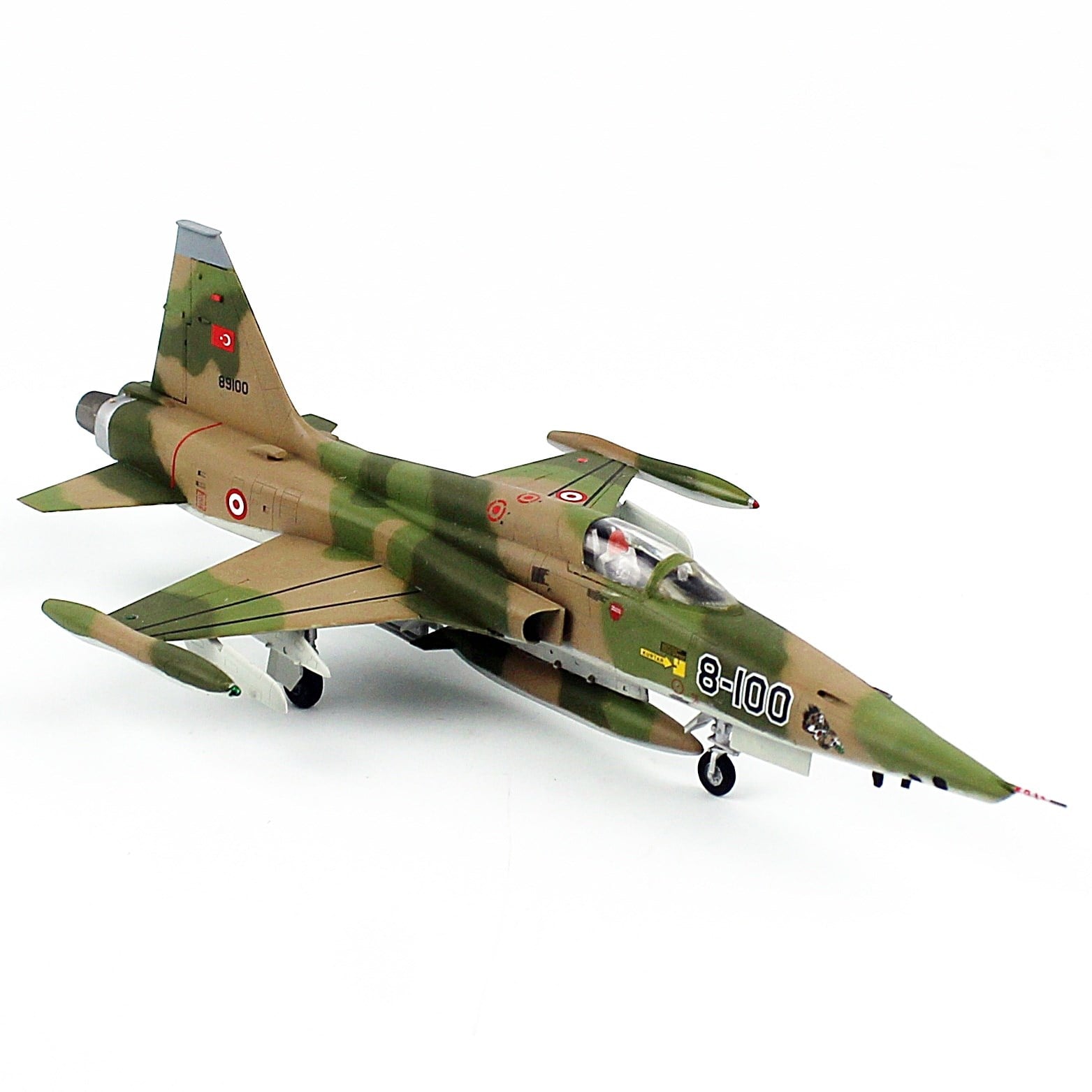 QD614 1/72 NF-5A Freedom Fighter, 184. Filo Şemalı Sergilemeye Hazır Plastik Uçak Modeli