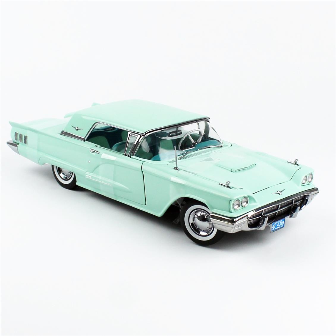 Sunstar 4310 1/18 Ölçek, 1960 Ford Thunderbird, Hard Top, Sergilemeye Hazır Metal Araba Modeli
